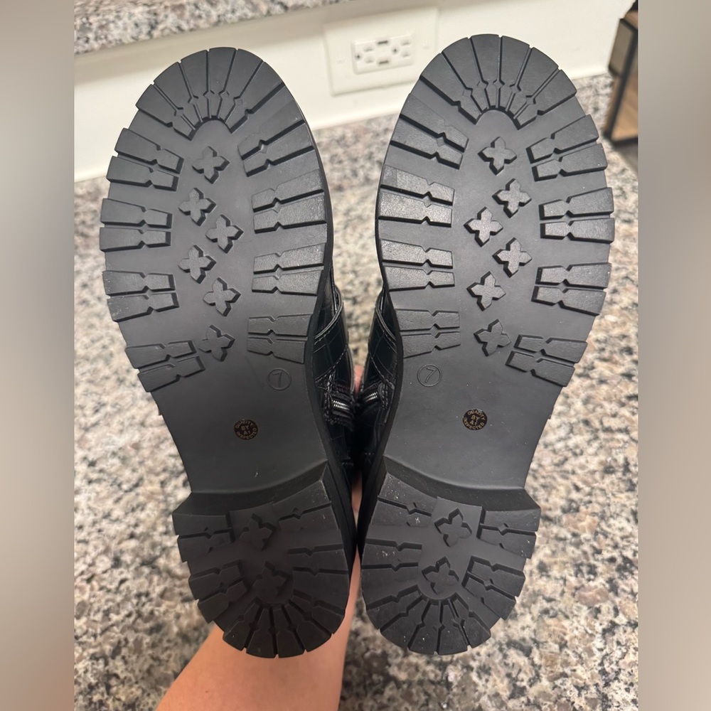 Arizona Jean Co. Croc Buckle Booties - Picture 6 of 6